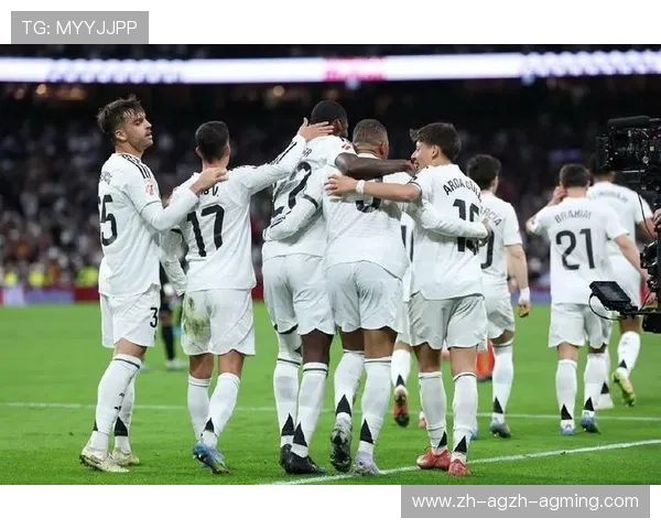 西甲联赛第29图片:西甲联赛第29轮比赛的精彩瞬间与图片回顾 西甲联赛第29图片:西甲联赛第29轮比赛的精彩瞬间与图片回顾